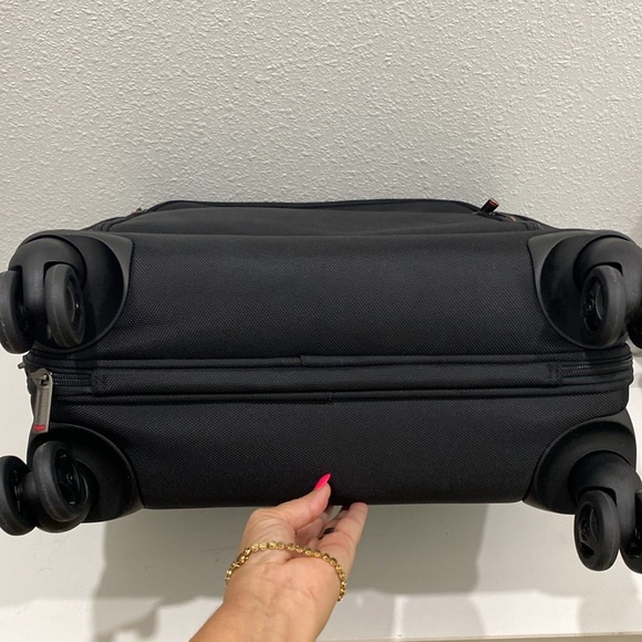 Samsonite Xenon 3.0 Spinner Mobile Office,telescoping handle Travel Bag - Picture 10 of 17